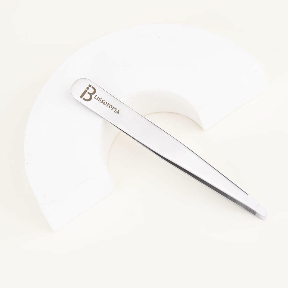 2-in-1 Eyelash Curler and Tweezer Set Silver Travel Friendly